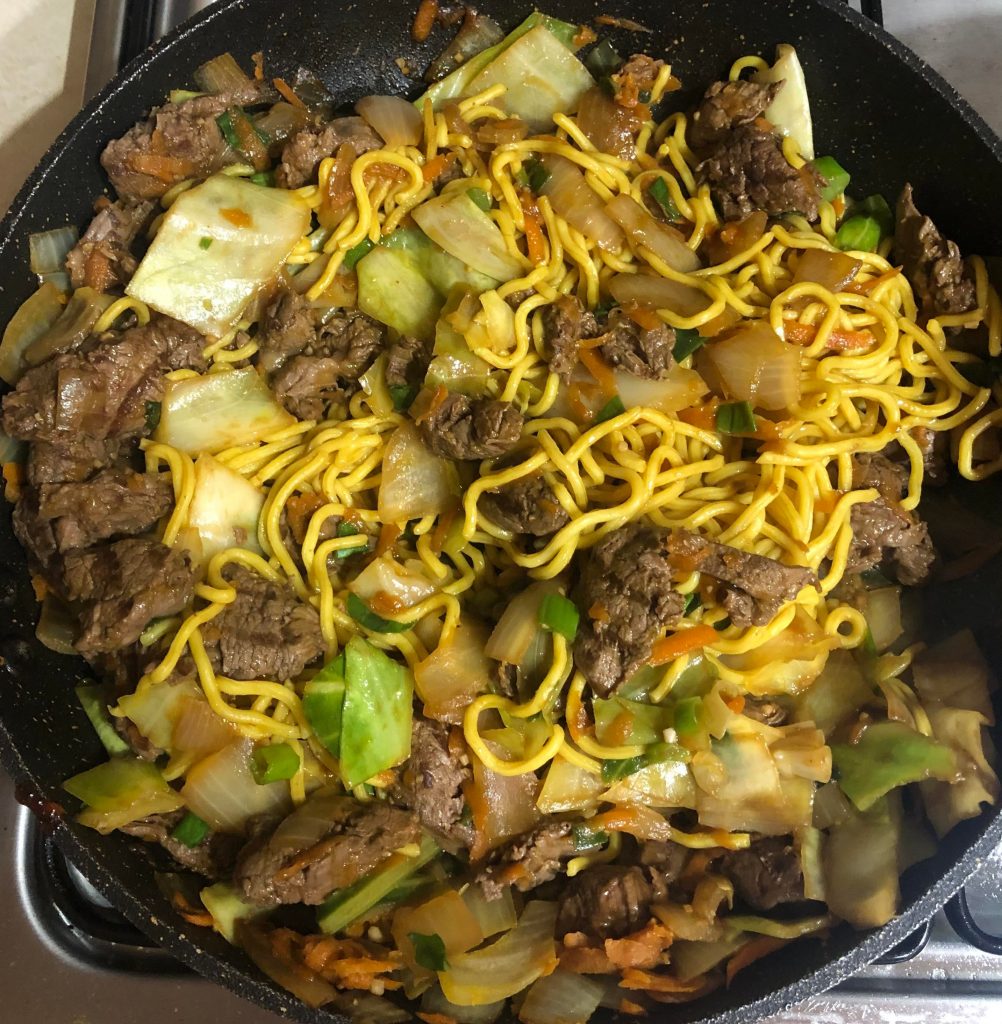 [Homemade] Hoisin Beef Noodle Stir Fry gemischte Dinge