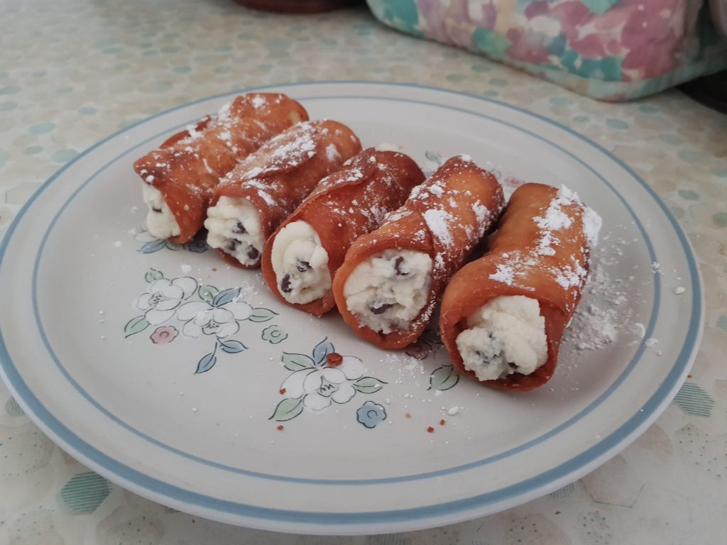 [homemade] cannolis gemischte Dinge